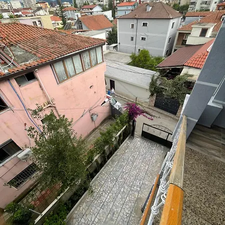 Dario Tirana
